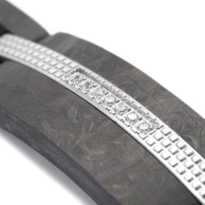Invicta Herren 8,5'' geschmiedetes Carbon 0,09 Tau simulierter Diamant Armband