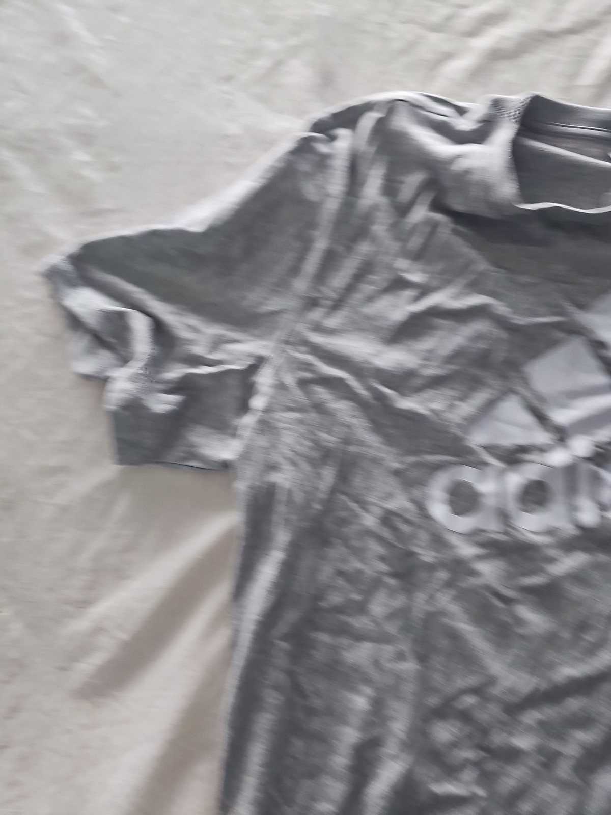 Adidas Heather Grey Graphic T-Shirt - 2XL  226 image 2