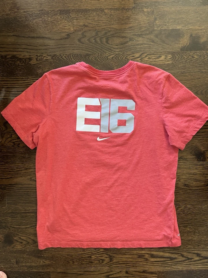 耐克 EYBL Peach Jam E16 Dri Fit 男式 XL 衬衫 T 恤 — 第 2/3 张图片