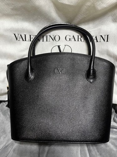 Valentino Garavani Black Leather Tote Bag Women's Handbag Excellent Condition J