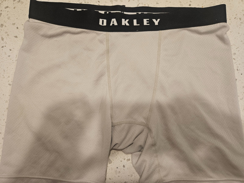 Oakley Compression Ohydrolix 4 Way Stretch White Shorts Size Men’s Large