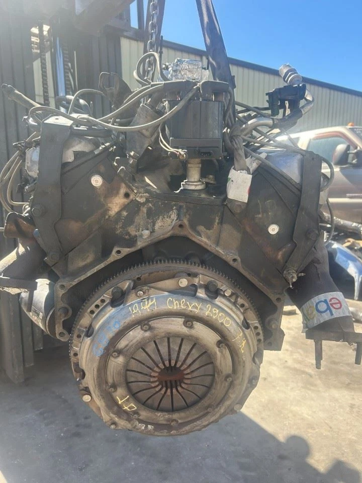 1994 TCHEVY2500 7.4L USED ENGINE STK# 6870 - Image 2 of 4
