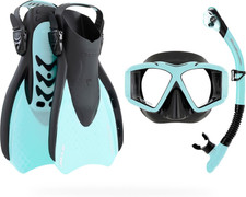 Cressi Traveler Set - Adult Snorkel Set Wide View Mask, Dry Top Snorkel and Fins
