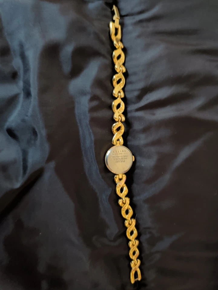 复古 Pulsar 石英女士镀金手表。 需要电池无法正常工作 — 第 4/4 张图片