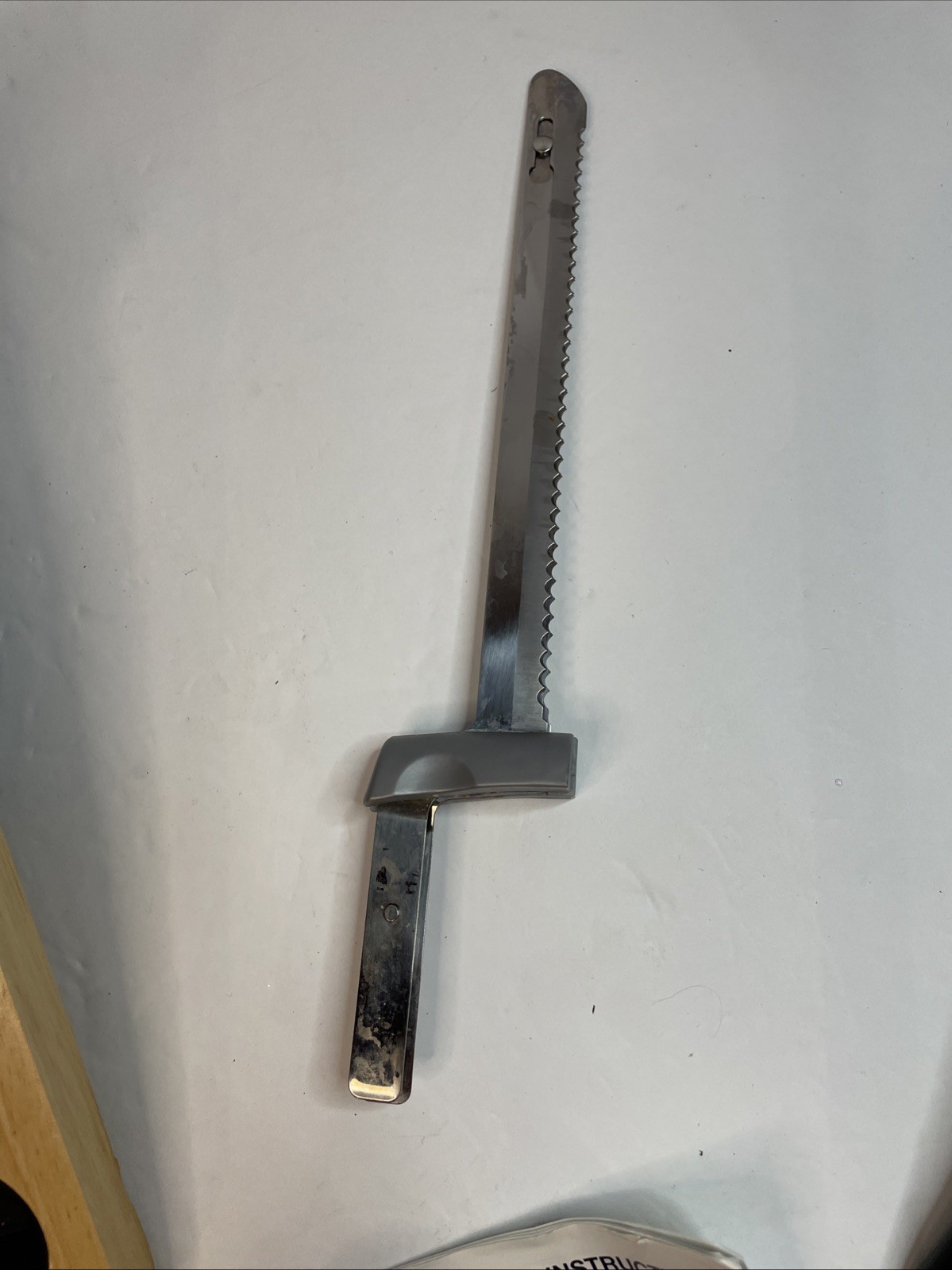 Cuisinart CEK-40 Electric Knife With 2 Blades And Butcherblock Holder Kitchen