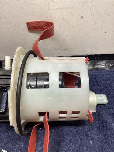 Ram 6.7 DEF Pump Heater Assembly 7660148AD 4077501AE - Picture 7 of 10
