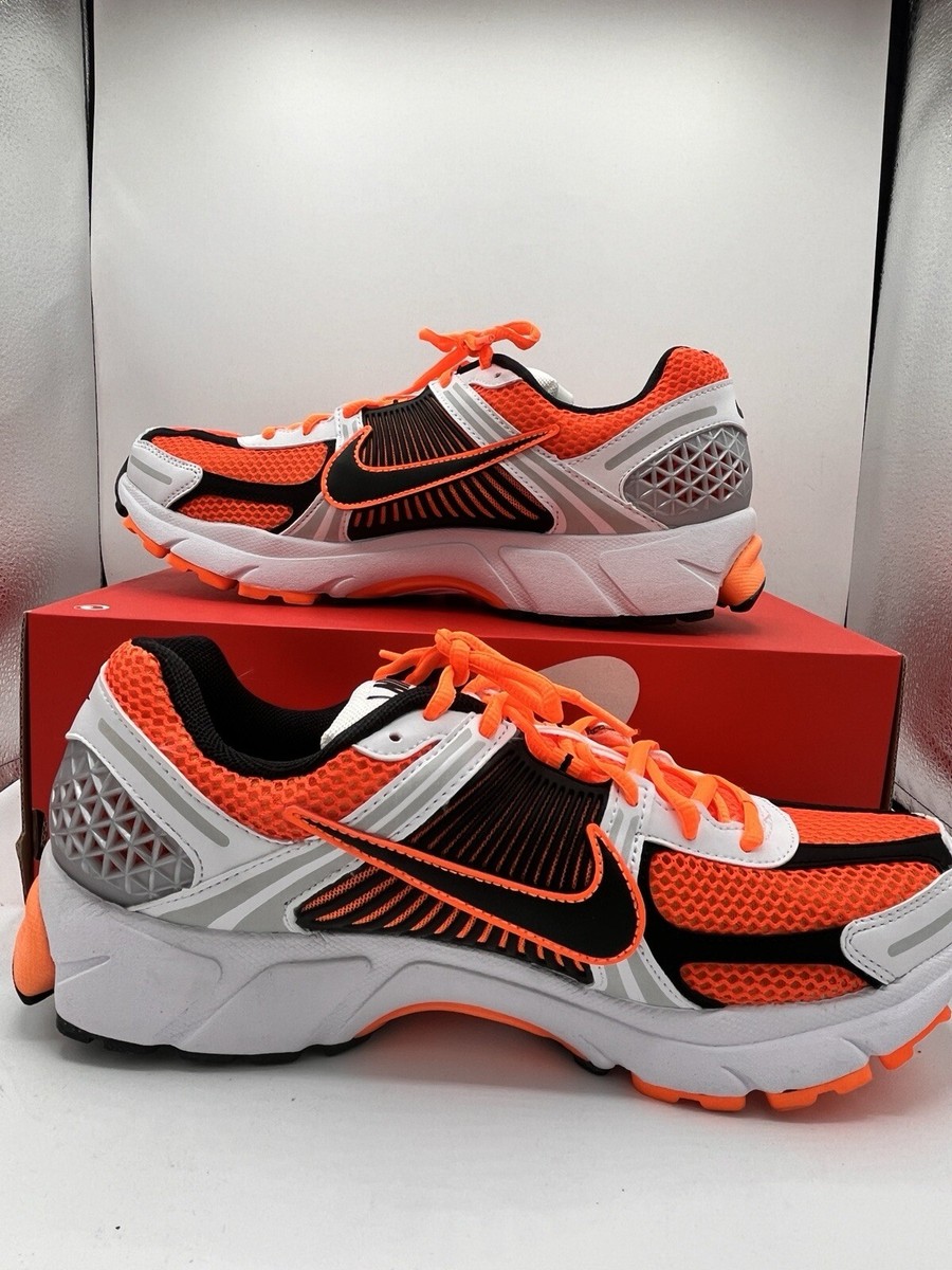 Nike Zoom Vomero 5 Sz 9.5 Mens Total Orange Black White Casual Sneakers New Nike Zoom Vomero 5 Size 9.5 Mens Total Orange Black White  main image 4