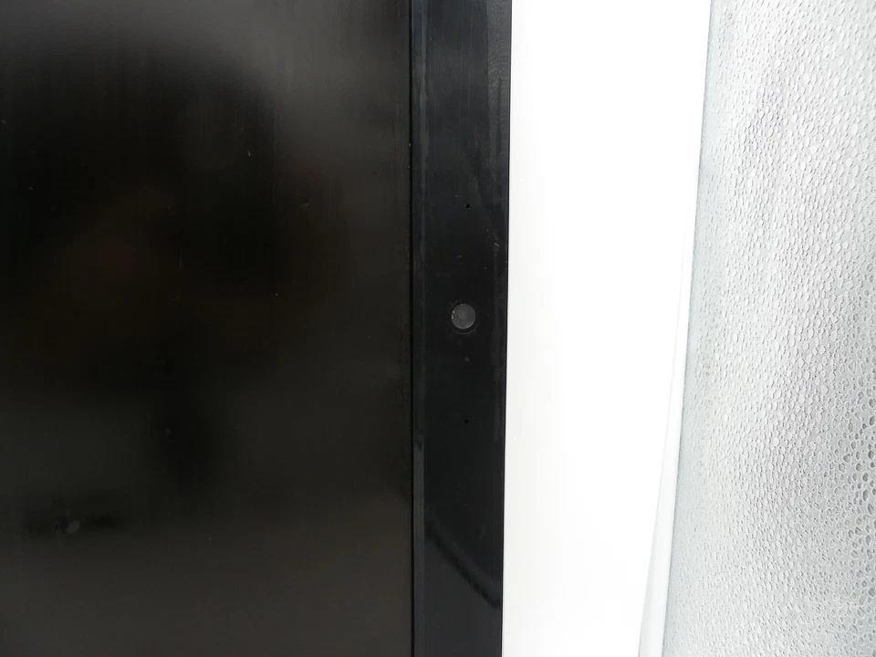 Black HP Pavilion 23 AiO PC 23-b119c All In One Desktop PC For Parts Or Repair - Image 3 of 4