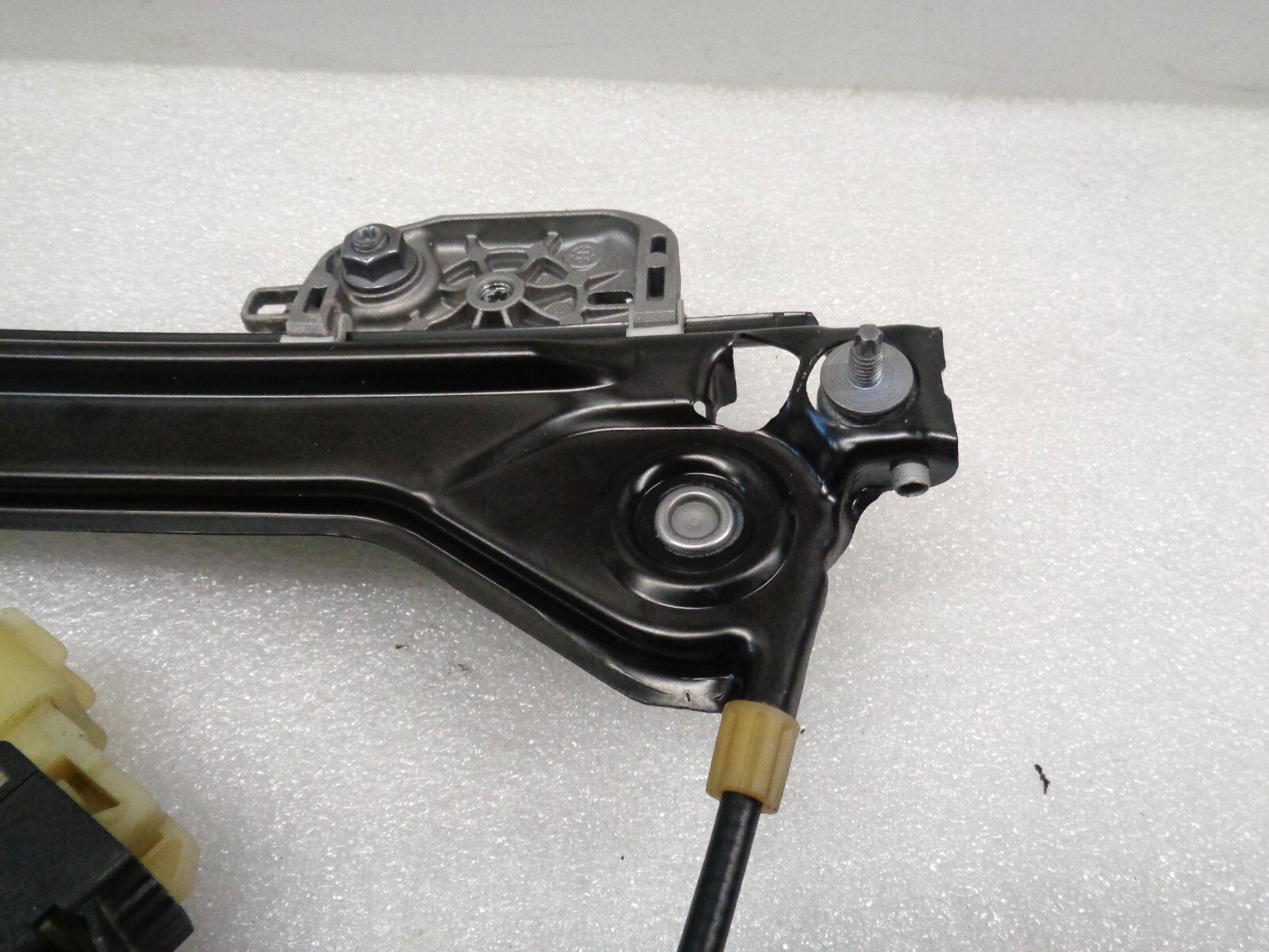 14-17 Maserati Ghibli Rear Right Passenger Window Regulator Motor OEM AK240215
