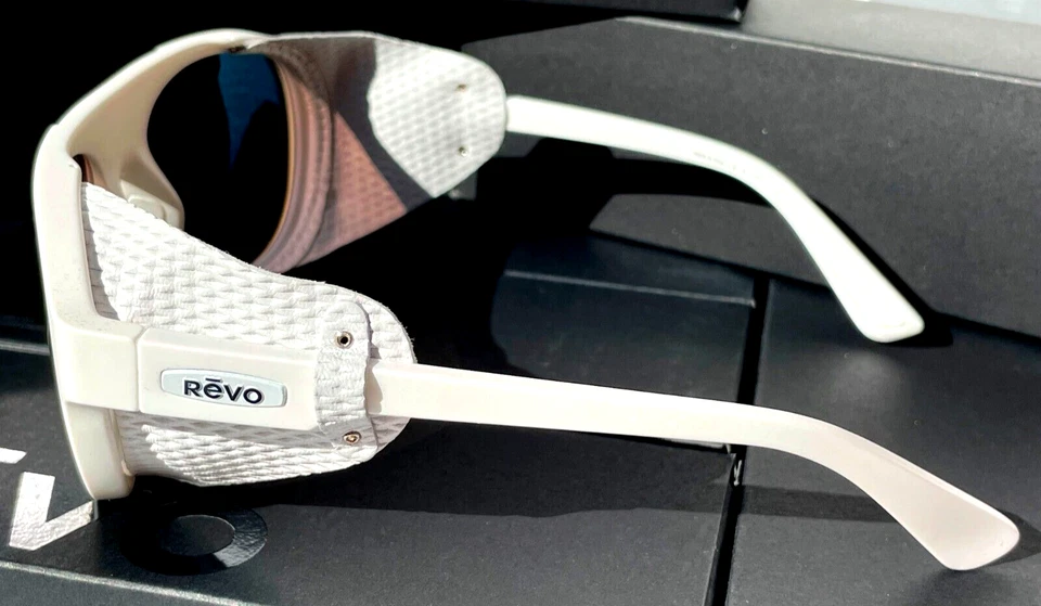NUEVO REVO TRAVERSE Blanco Mate POLARIZADO Azul Lente Agua Gafas de Sol 1036 09 BL Foto 3 de 4
