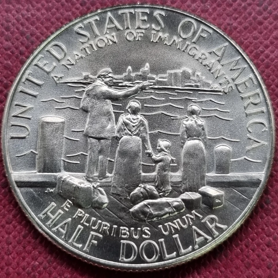 1986 D Statue of Liberty New York Commemorative Half Dollar 50c High BU #79529 - Image 2 of 2