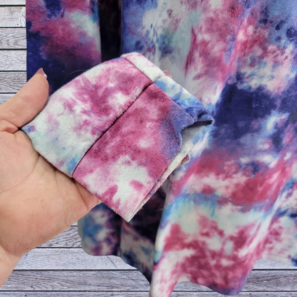 Sudadera con capucha para mujer Bobby Brooks teñida con corbata azul/rosa manga larga cuello en V grande Foto 4 de 4