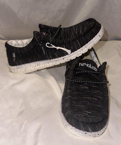 Hey Dude Wally Youth Kids Stretch Black Shoes Slip On US Y1/L2 NWOT