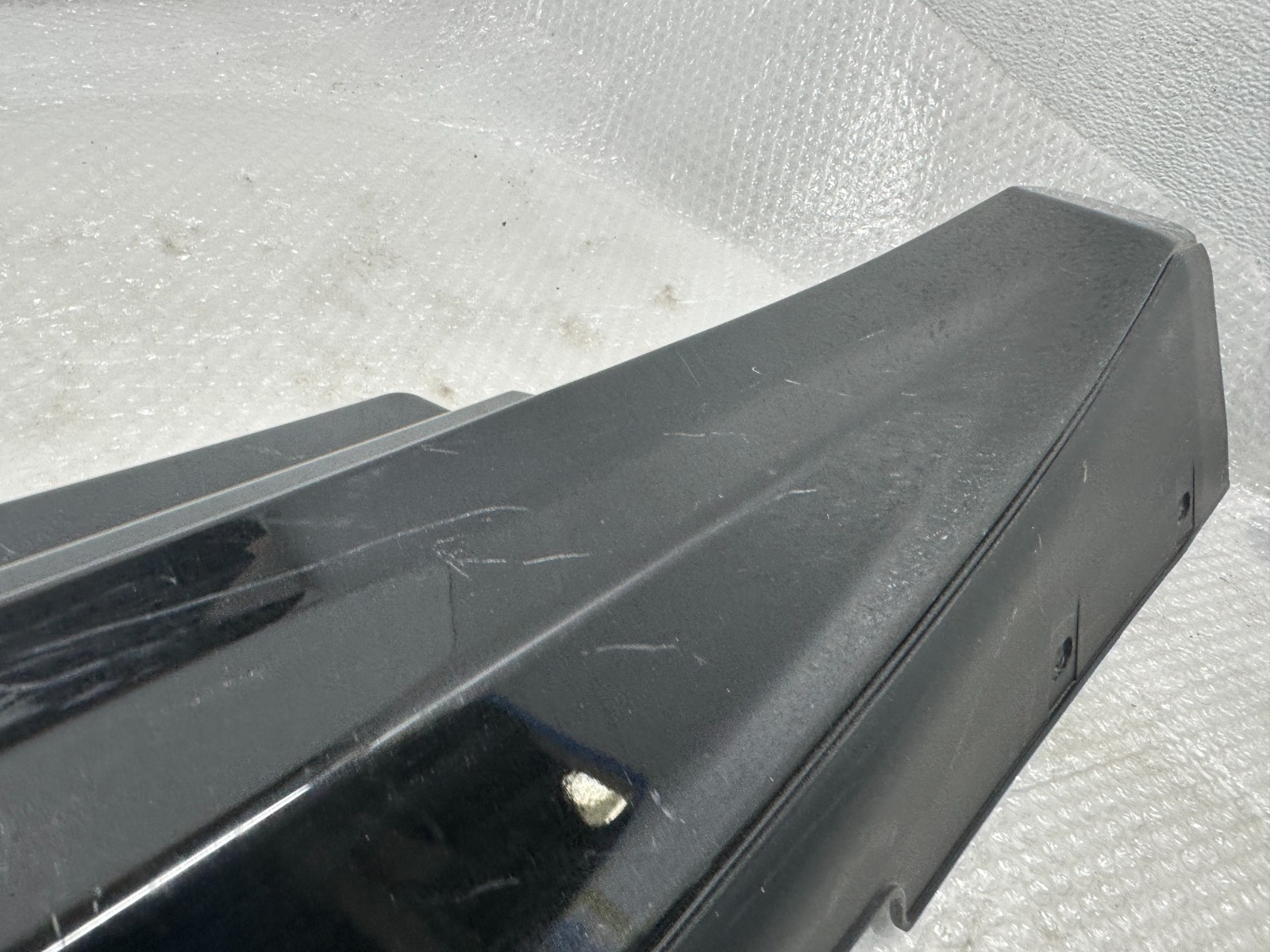 Maserati GranTurismo 2012-2015 Right Molding