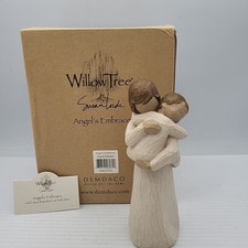 Willow Tree Angel’s Embrace Angel Baby Figurine by Susan Lordi 2002