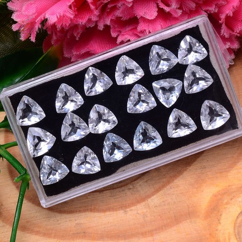 18 Pcs VVS Natural Topaz 7mm Trillion Faceted Cut Untreated Gemstones Wholesale - Picture 2 of 9