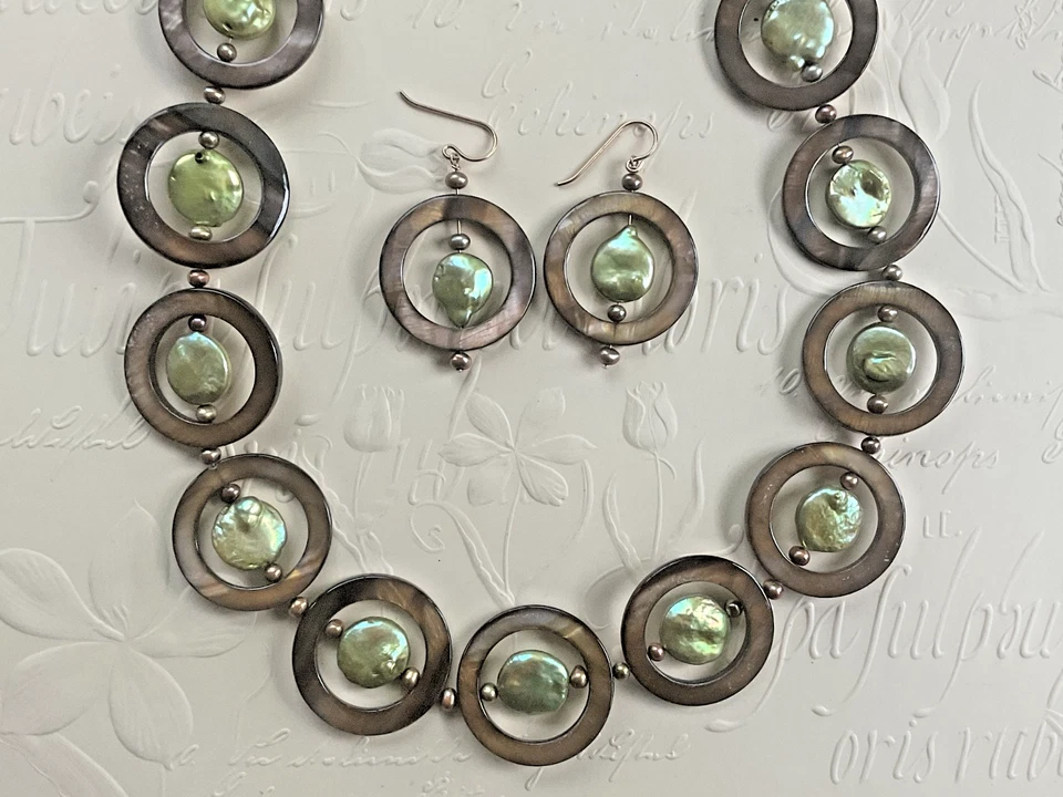Набор ожерелье и серьги из диска перламутровая раковина — зеленый жемчуг для монет - Изображение 2 из 4