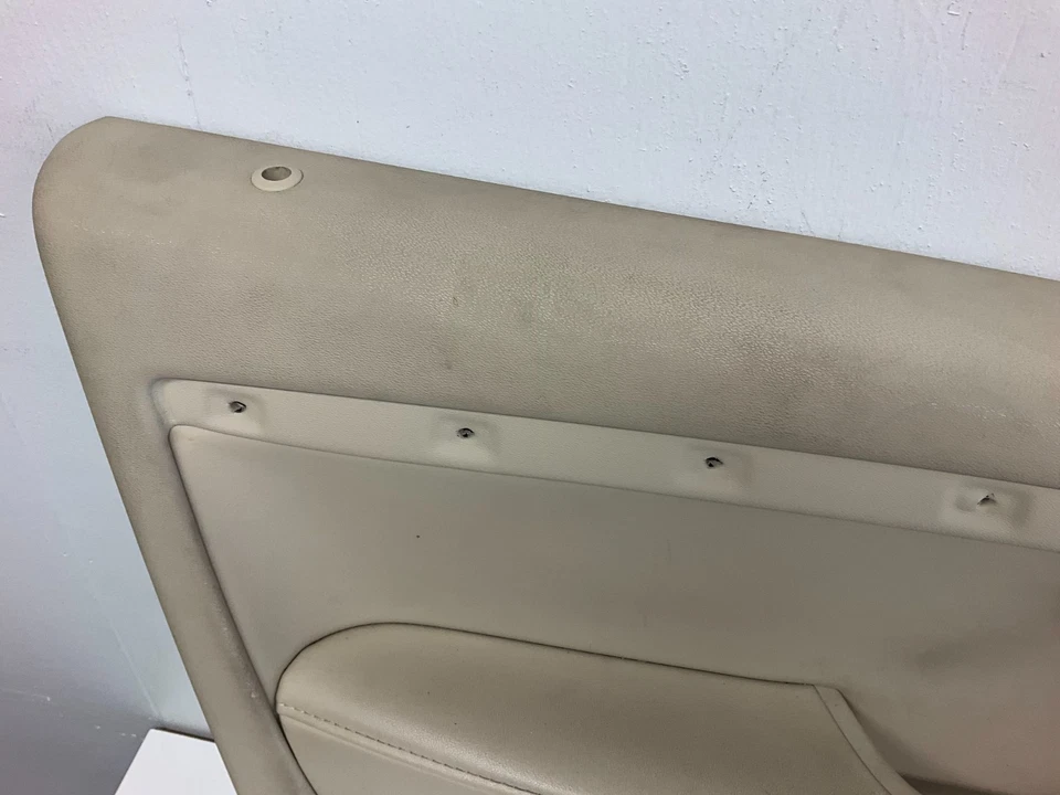 07-16 Volvo S80 V70 XC70 Left Front Beige Interior Door Panel 39863028 39883484 - Image 2 of 4