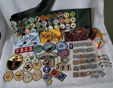 Huge Lot 100+ Boy Scouts Patches/pins 