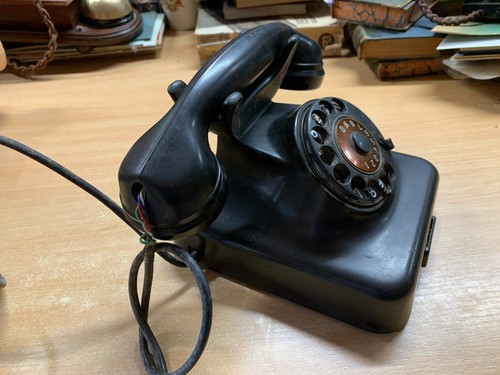 TELÉFONO BAQUELITA VINTAGE SIEMENS FG 54/5002 A II 9 FG TIST 5a (EV3) - Imagen 2 de 10