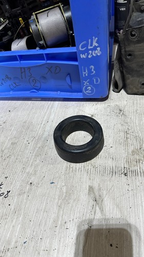 Original Mercedes W208  Federbeilage Hinterachse, Noppenzahl 4 (17mm)