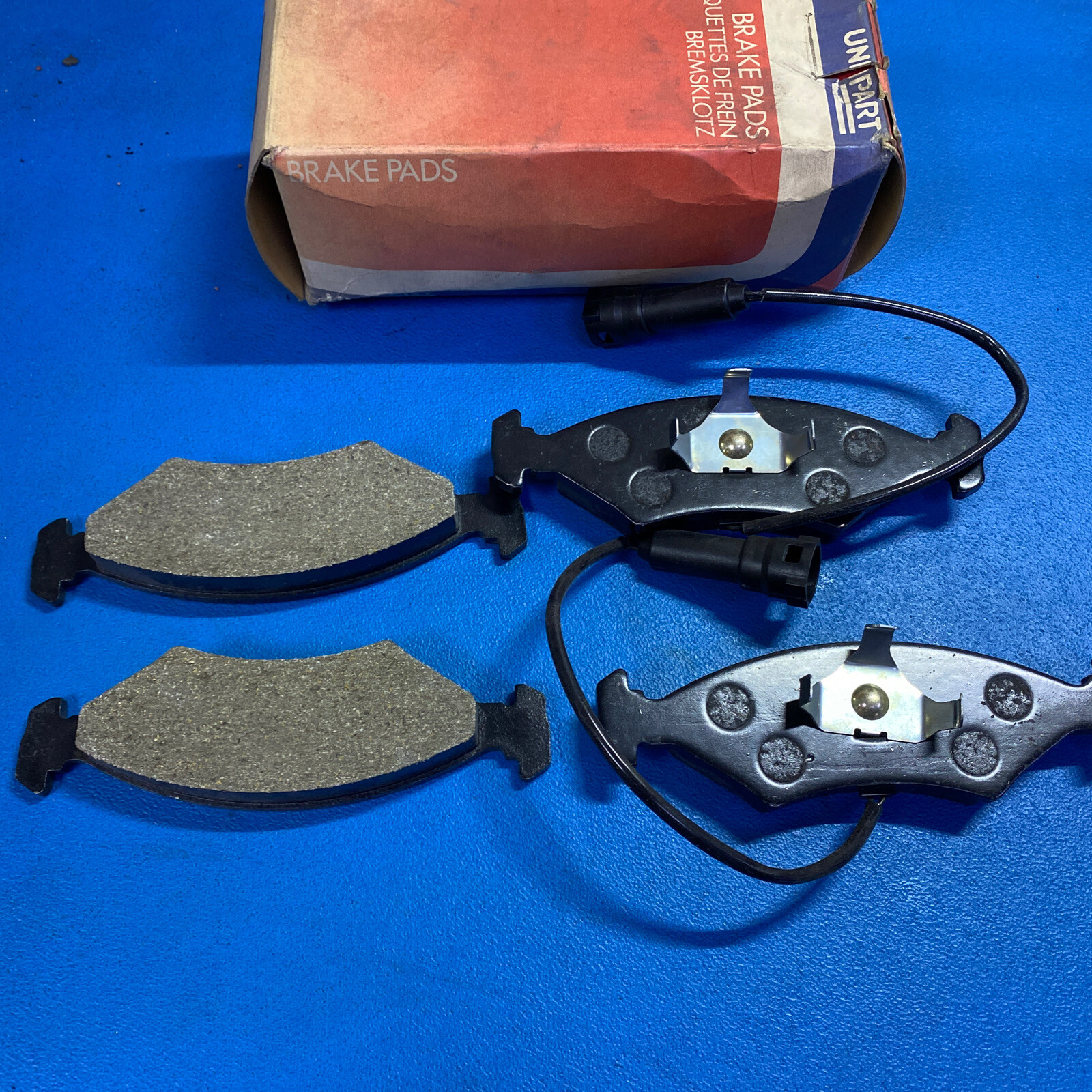 Front Brake Pads Ford Courier Escort Fiesta Orion Sierra Sapphire Petrol Diesel