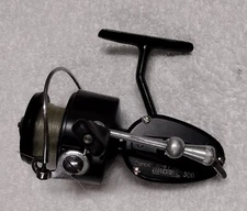 Vintage Garcia Mitchell 300 Spinning Reel Made in France Very Smooth Minor scuff