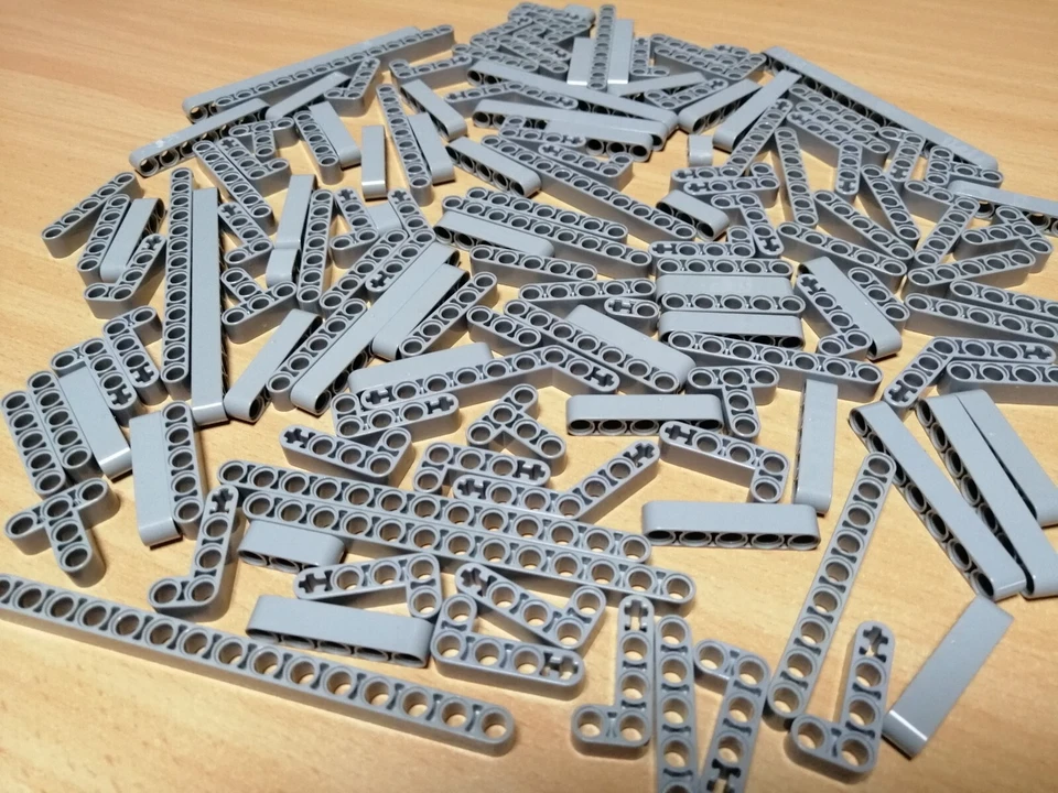 LEGO TECHNIC Konvolut Liftarme hellgrau / Lochstangen Technik Sammlung - Bild 2 von 4