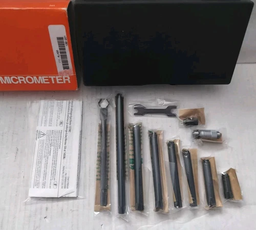 New. Mitutoyo 139201 Inside Micrometer Rod, Case Has Crack