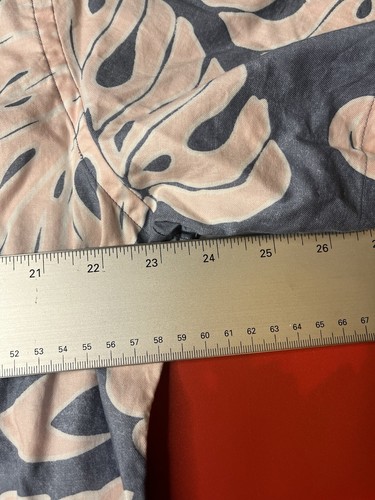 Untuckit Hemd mit Knöpfen geblümt kurzarm Gr. XL Palmblätter rosa blau - Bild 10 von 10