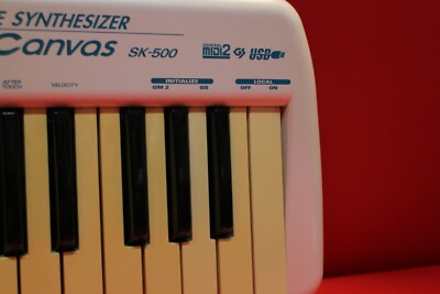 USED Roland SK 500 64 Voice Synthesizer Sound Canvas SK500