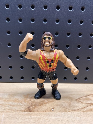 Vintage 1991 WWF Adam Bomb Hasbro Series 11 Wrestl...