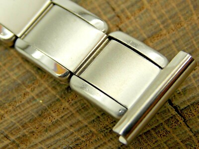 Edelstahl Vintage NOS Unused Stainless Watch Band 16mm Quadraflex Expansion