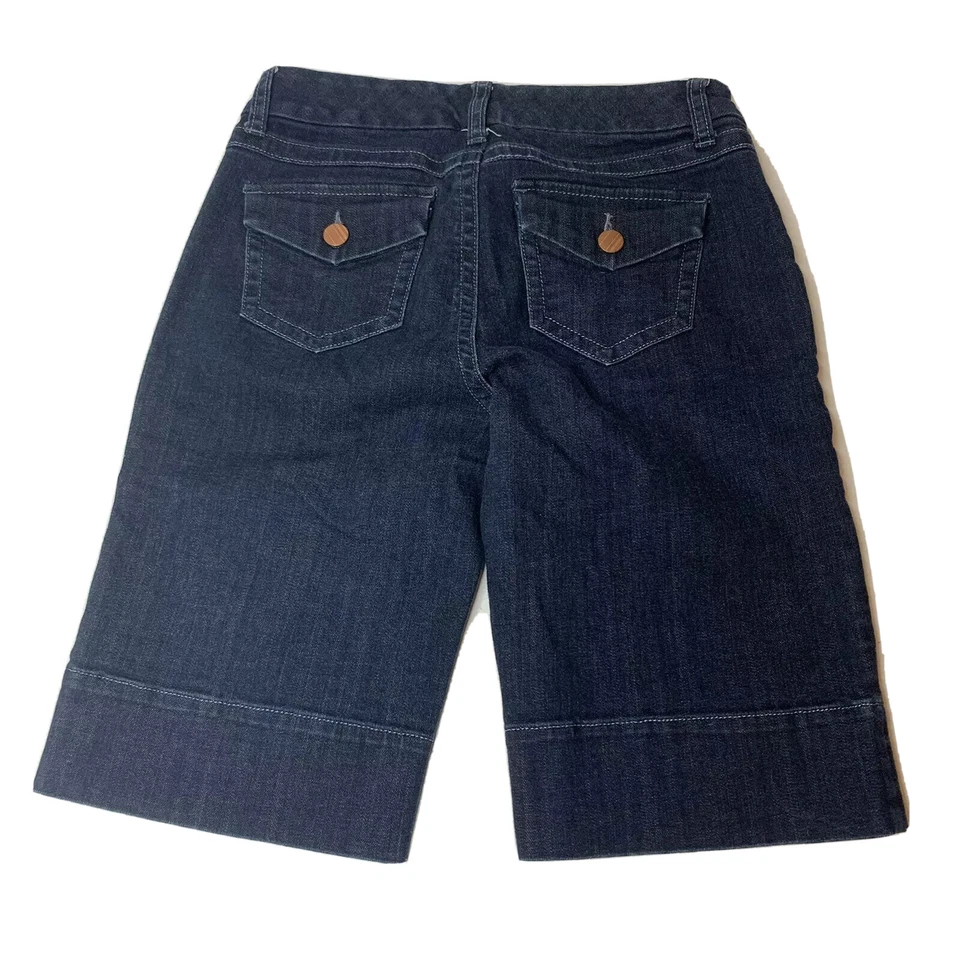 Pantalones cortos de mezclilla para mujer Cabi Bermuda lavado oscuro talla 2 estilo 891 Foto 2 de 4