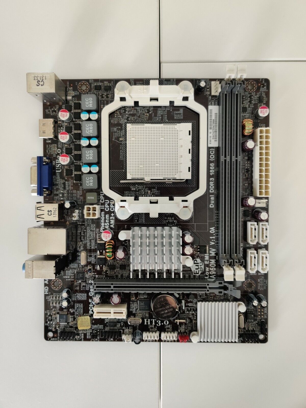 ECS A960M_MV A960M-MV V1.0A AMD AM3+ Motherboard Embedded HD3000 GPU