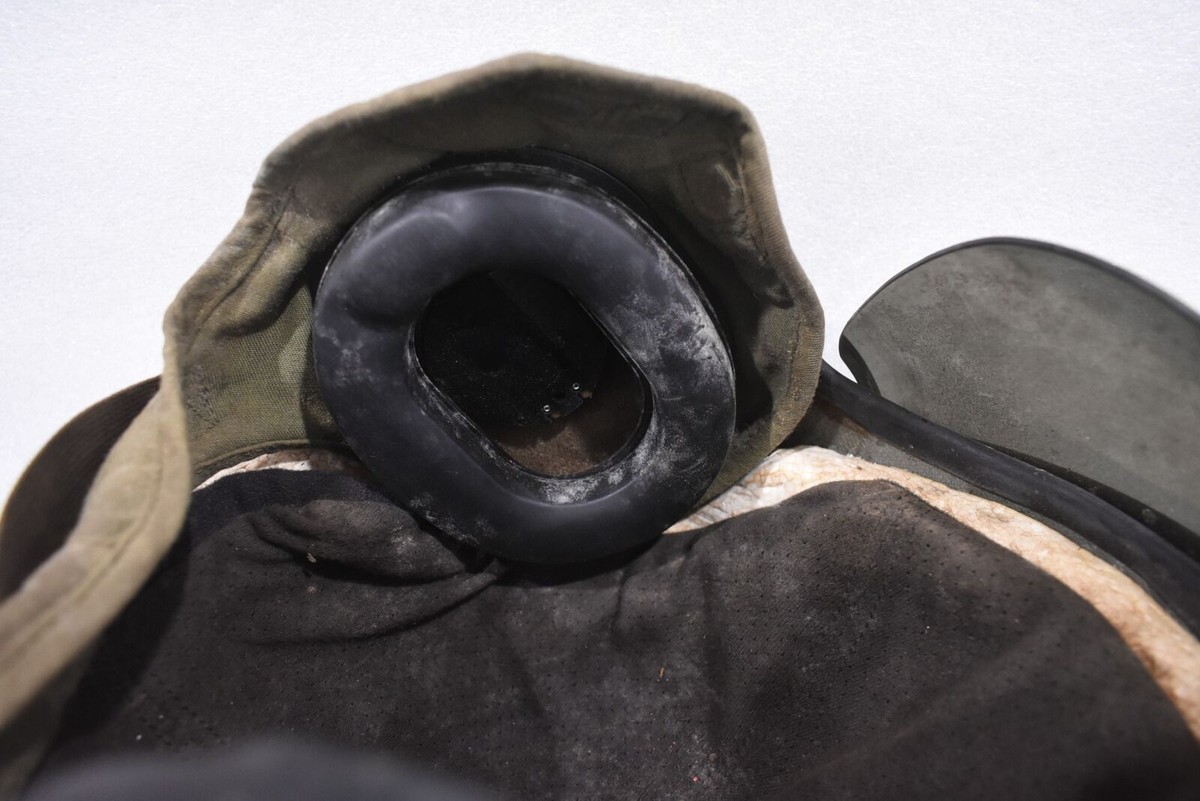 GENTEX SPH-4 FLIGHT HELMET, THERMOPLASTIC LINER, DUAL VISOR, 8415