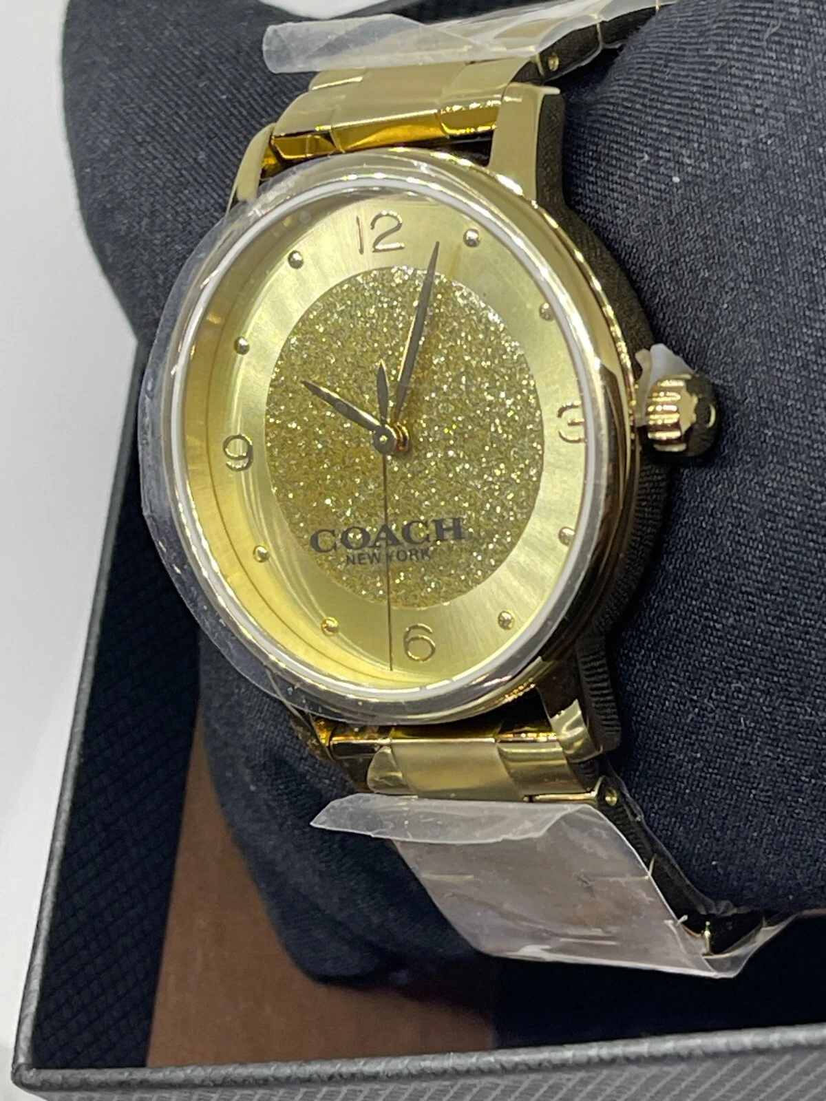Orologio Coach Grand da donna in oro 36 mm prezzo al pubblico consigliato $ 195