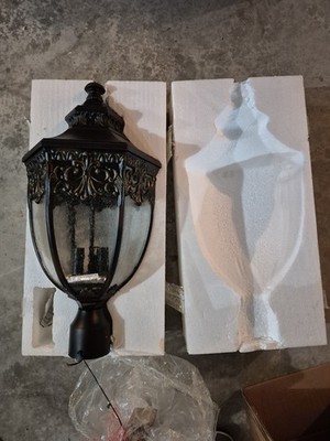 Elegant Minka Lavery 9136-95 Outdoor Post Light Heritage Gold Seedy Glass 