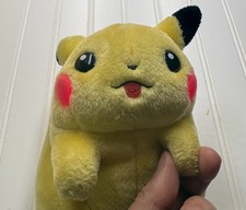 Vintage Pok mon Talking I Choose You Pikachu 1998 Nintendo TOMY 10" Plush