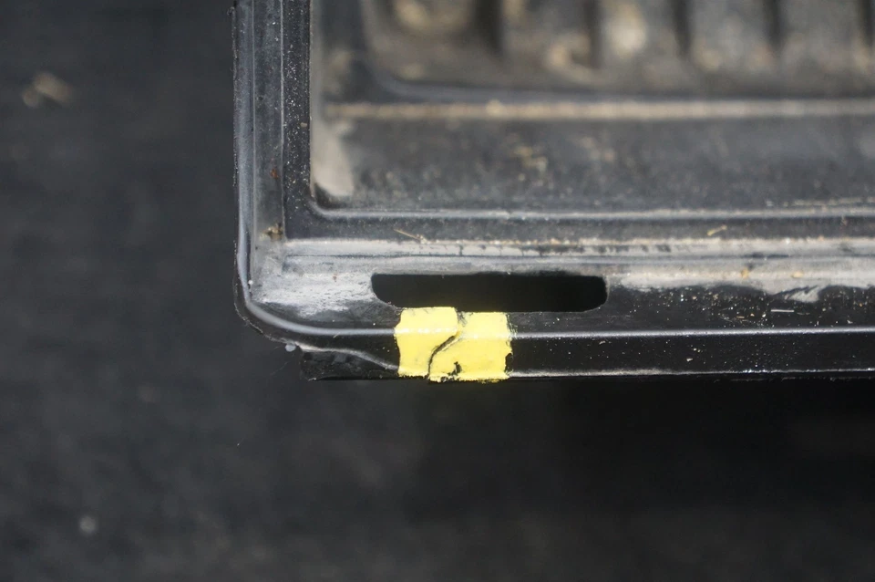 Filtro de ar limpador caixa de entrada conjunto fabricante de equipamento original Chevrolet Silverado 3500 2015 - Imagem 4 de 4