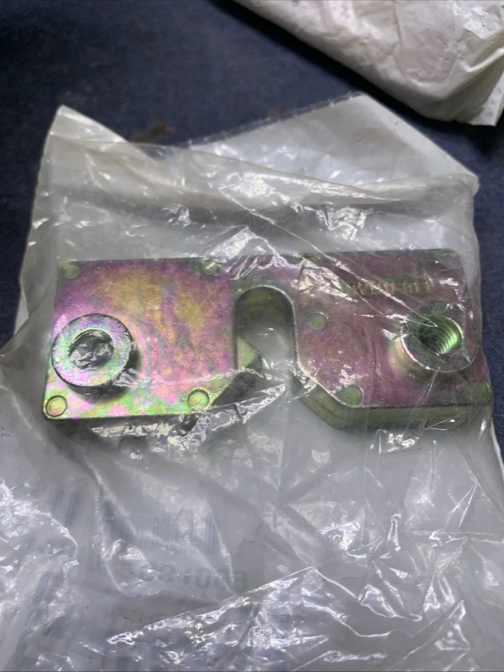 Cierre de golpe para puerta trasera Polaris 7081099 2004-2009 XP Ranger Sportsman 800 700 500 Foto 4 de 4