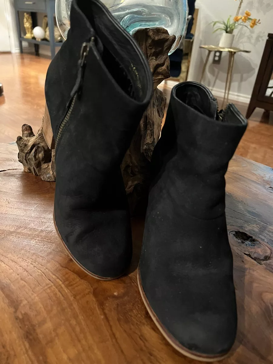 Cole haan black hot sale boots