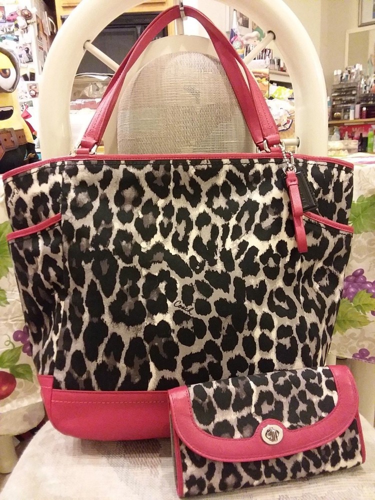 F25178  Coach Parker NS Tote & F49503 Slim Env Wallet