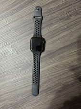 Apple Watch Series 5 Nike 40mm Space Gray Aluminum Case with Anthracite/Black...