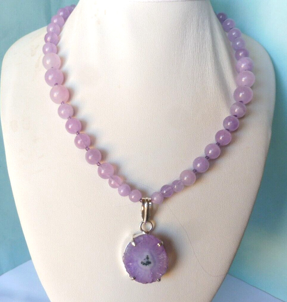 Collier améthyste lilas véritable et pendentif géode 205 Cts ajustable