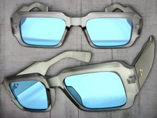Mens Classic Vintage Retro Hardcore Biker SUNGLASSES Square Gray Frame Blue Lens