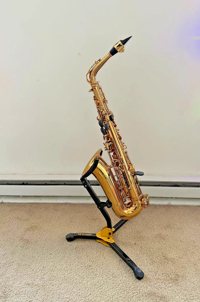 Selmer Artist Limited Alto 2010 Gold Beutiful condition, sounds lovely! - Image 2 of 2