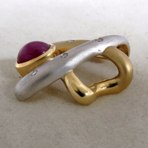 14K Yellow & White Matte Gold Pendant with Ruby & Diamonds (5.2g, .975") - Picture 9 of 12