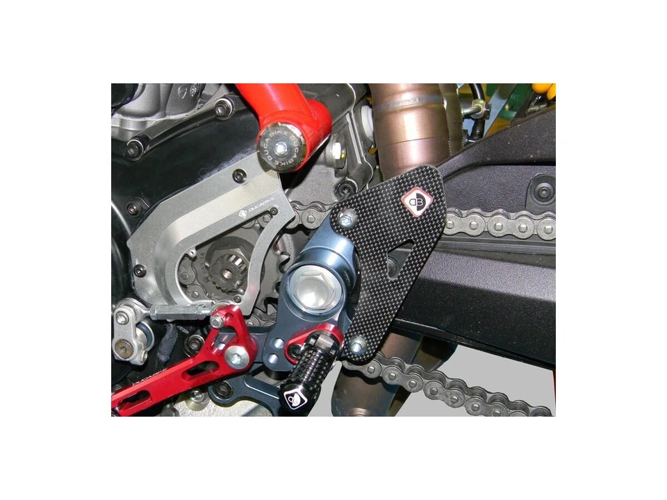 Paratacco In Carbonio Sx Ducabike Per Ducati Hypermotard 821 2013 > 2015 Foto 2 de 2