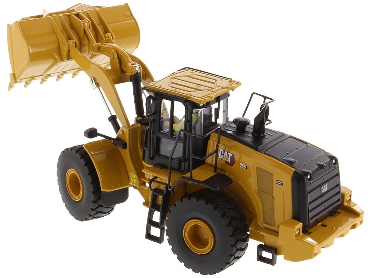 CAT CATERPILLAR 966 WHEEL LOADER WITH OPERATOR 1/50 BY DIECAST